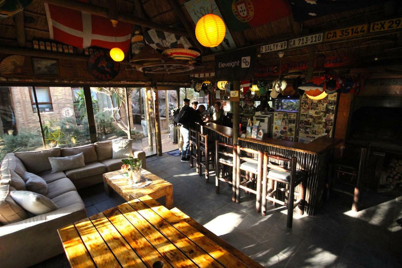 Saltycrax Backpackers And Surf Hostel By Curiocity Bloubergstrand Zewnętrze zdjęcie